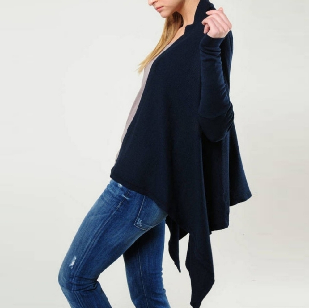 Splendid Thermal Wrap Black Cardigan - Picture 3 of 16